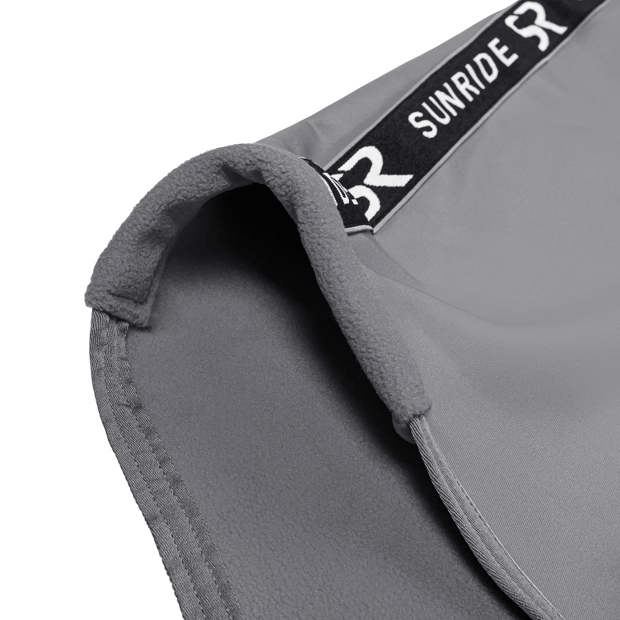 abschwitzdecke boston grau mit  genickpolster graue abschwitzdecke mit genickschutz von sunride