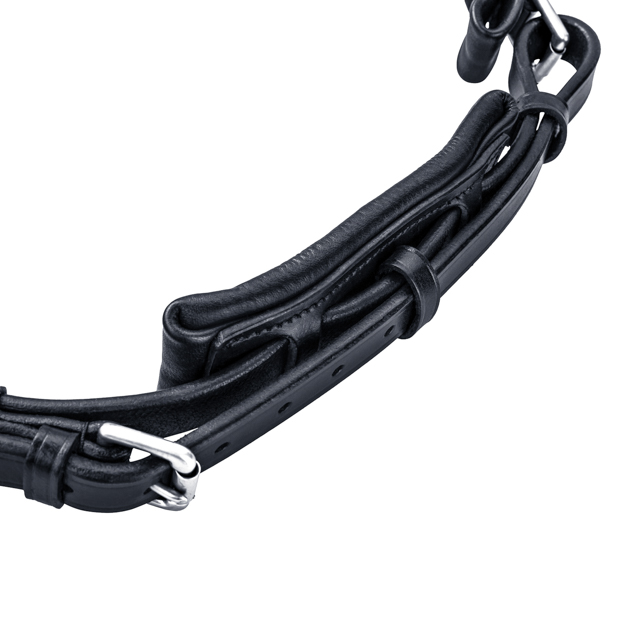 padded nose band of aspen swedish leather bridle black including reins detailed view of padded nose band of swedish leather bridle aspen with glossy nose band and matching gem stones in black with silver mounting including reins