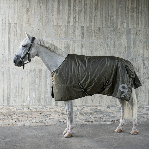 Winter Blanket 150g with Underrug (150g + 300g) "Liverpool-System" Winter Blanket 150g with Underrug (150g + 300g) "Liverpool-System"