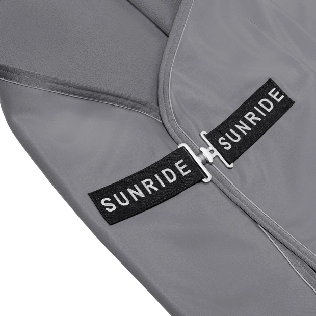 abschwitzdecke boston grau mit vorderem verschluss graue abschwitzdecke mit verschluss vornen von sunride